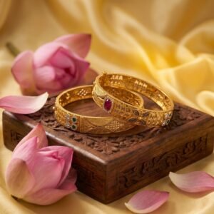 Gilt Galore Gold Bangles