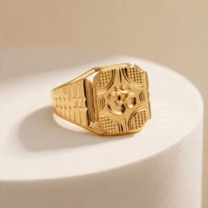 Exquisite Gold Ring For Man