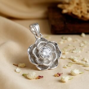 Silver Blooming Rose Garden Solitaire Pendant